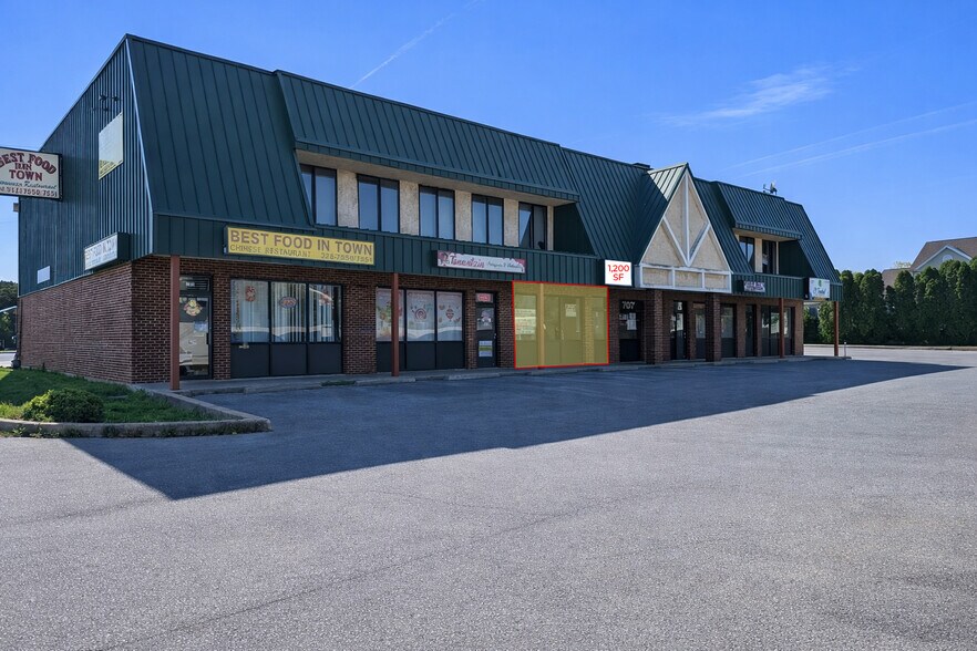 Primary Photo Of 707 Pulaski Hwy, Bear Storefront For Lease