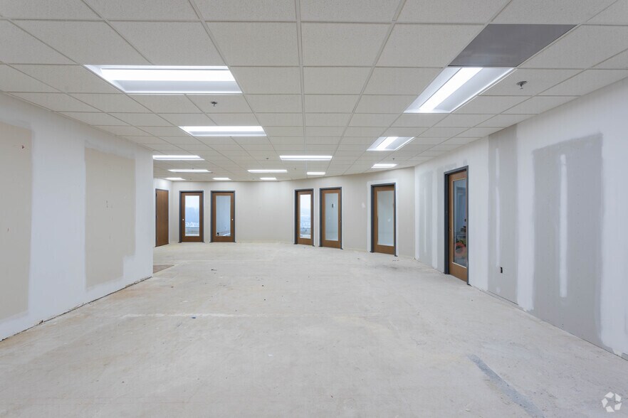 Photo of 10th Floor Ste 1015