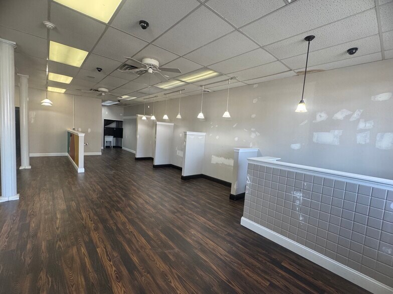 More Photos Of 703 Black Horse Pike, Glendora Storefront Retail Office For Sale