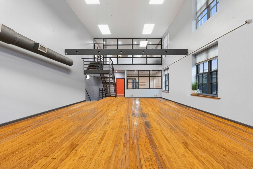 More Photos Of 667 3rd Ave, Brooklyn Loft Creative Space For Sale