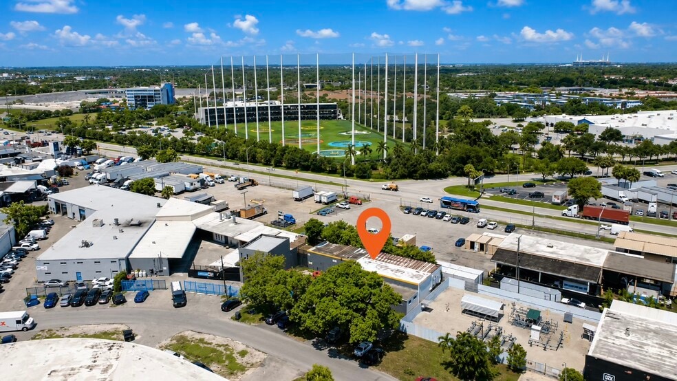 More Photos Of 17220 NW 2nd Ct, Miami Warehouse For Sale