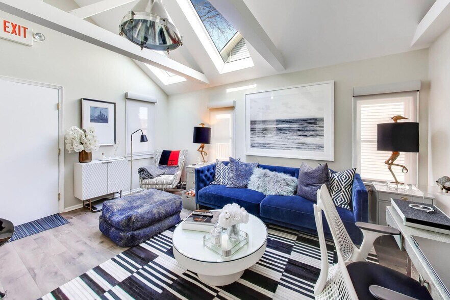 More Photos Of 1132 Florence Ave, Evanston Office Residential For Sale