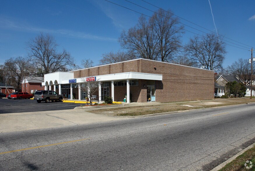 More Photos Of 200 W Harrison St, Dillon Office For Lease