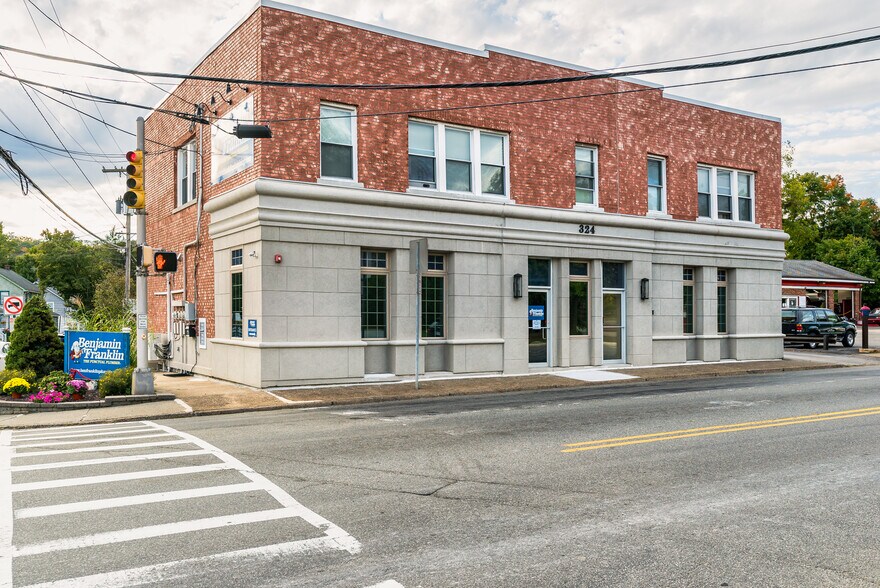Primary Photo Of 324 Ringwood Ave, Pompton Lakes Storefront Retail Residential For Lease