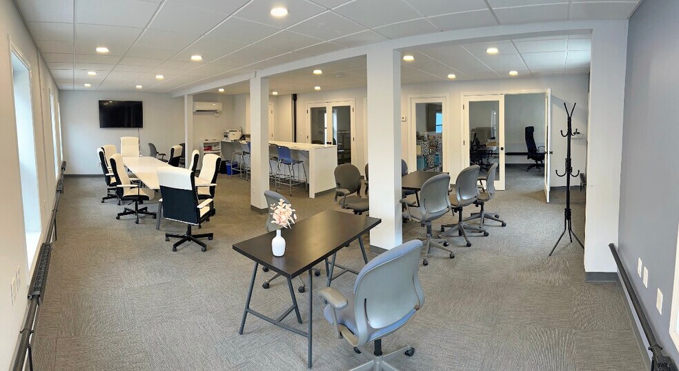 More Photos Of 30 Amherst St, Manchester Storefront Retail Office For Sale