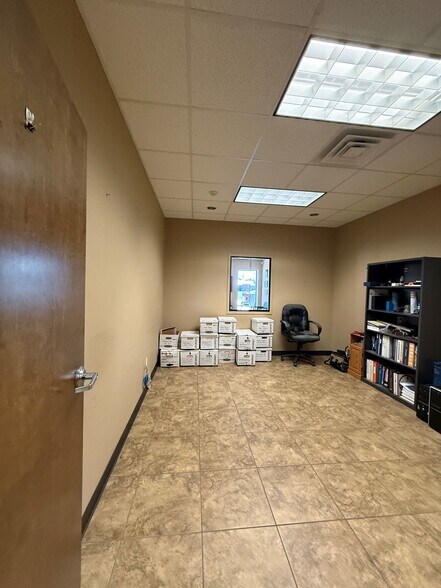 More Photos Of 1504 Nederland Ave, Nederland Storefront Retail Office For Sale
