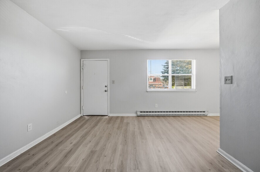 More Photos Of 3475 Azalea Garden Rd, Norfolk Apartments For Sale