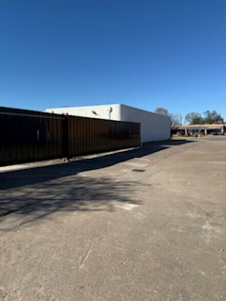 More Photos Of 8535 Bellfort Ave, Houston Medical For Lease
