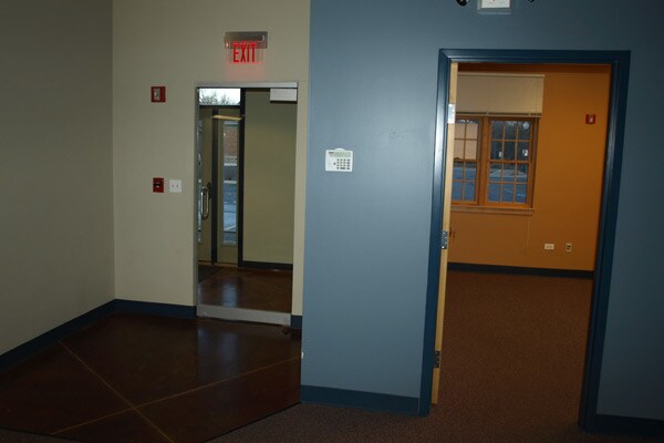 More Photos Of 134 W Lake St, Bloomingdale Coworking Space