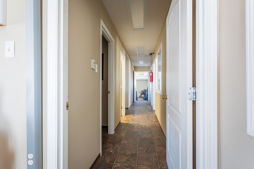 More Photos Of 310 Williams Industrial Dr, Neilburg Service For Sale