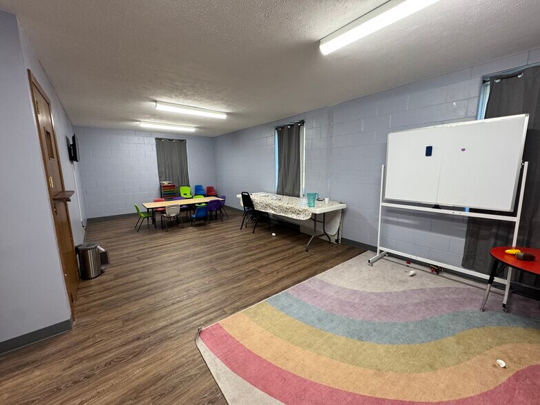 More Photos Of 2100 S 51st St, Omaha Religious Facility For Sale
