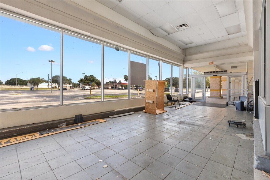 More Photos Of 440-500 W Gulf Atlantic Hwy, Wildwood Unknown For Lease