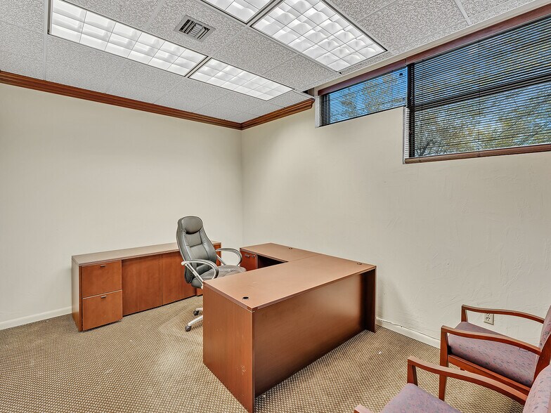 More Photos Of 4699 Nob Hill Rd, Sunrise Medical For Sale