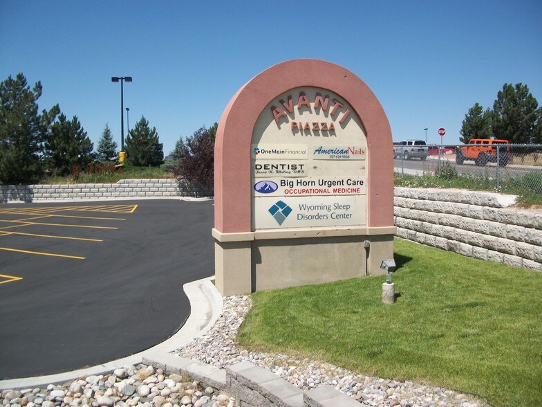 More Photos Of Dell Range Blvd & Grandview Ave, Cheyenne Flex For Lease