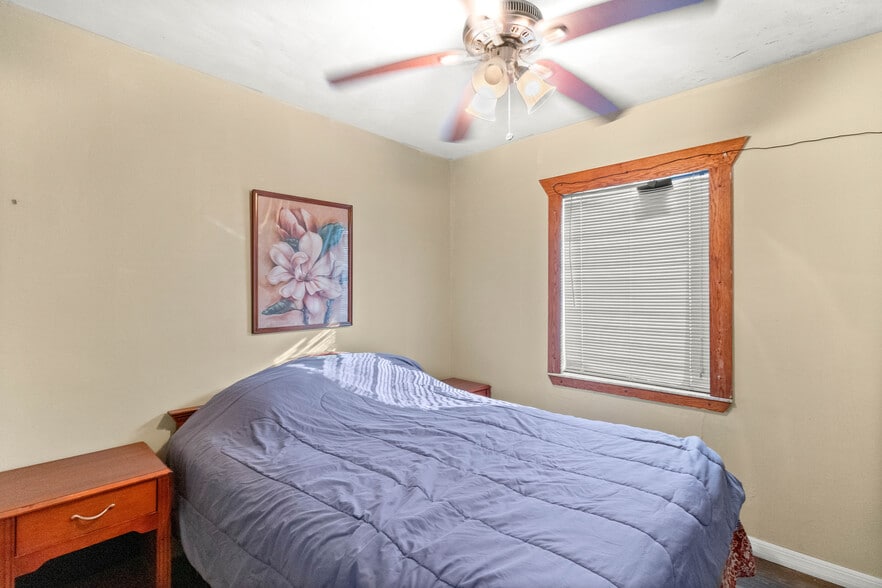 More Photos Of 6808 Lake Griffin Rd, Lady Lake Hotel For Sale