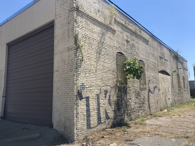 More Photos Of 147 Nebraska, Memphis Warehouse For Sale