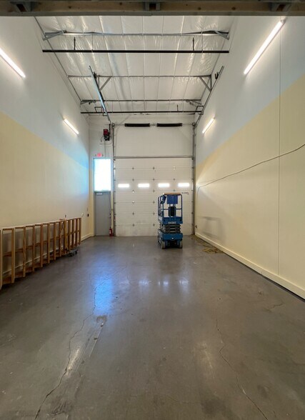 More Photos Of 2137 Chelsea Blvd, Allen Self Storage For Sale