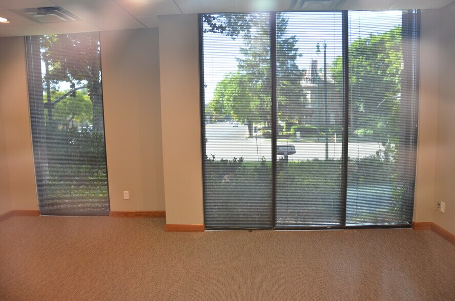 More Photos Of 699 E South Temple, Salt Lake City Medical For Lease