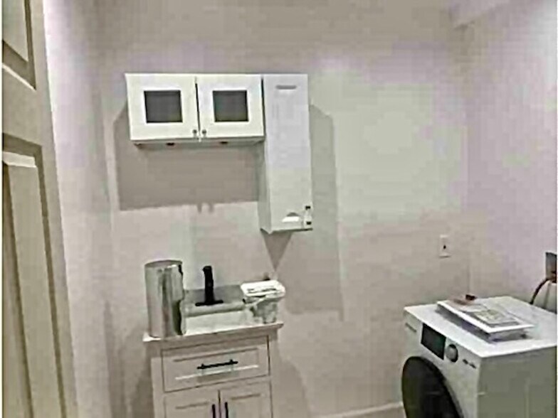 More Photos Of 829 11th St, Imperial Beach Multifamily For Sale