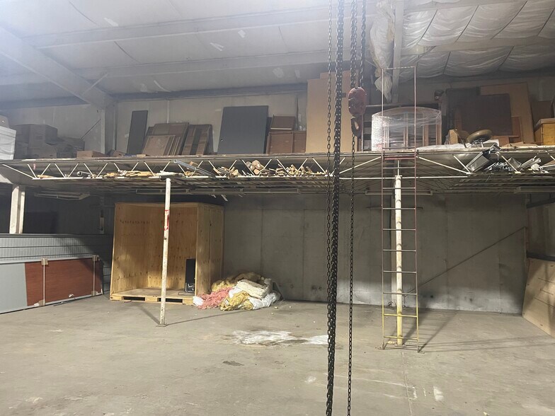 More Photos Of 6901 W Okmulgee Ln, Muskogee Warehouse For Sale