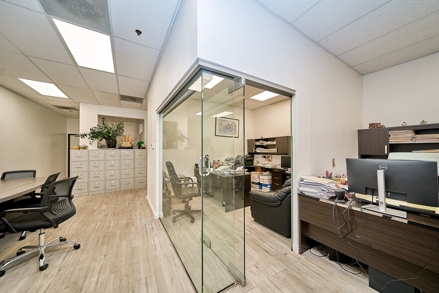 More Photos Of 308 S 1st Ave, Arcadia Apartments For Sale