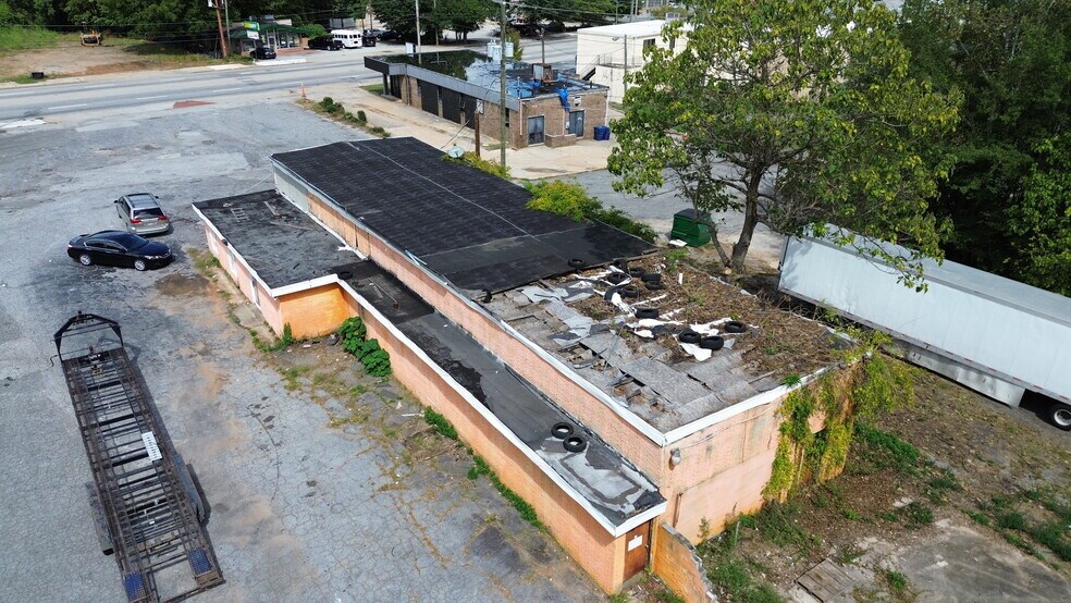 More Photos Of 2164 Campbellton Rd SW, Atlanta Auto Repair For Sale