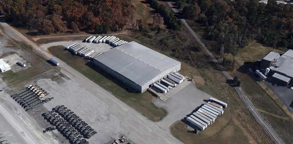 Primary Photo Of 229 Montclair St, Tullahoma Warehouse For Lease
