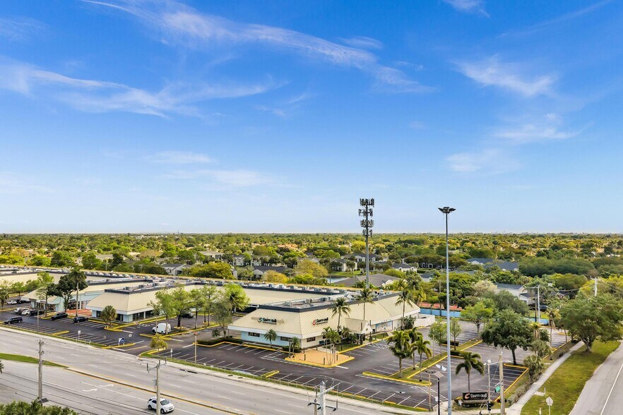 More Photos Of 4412-4678 N University Dr, Lauderhill Unknown For Lease