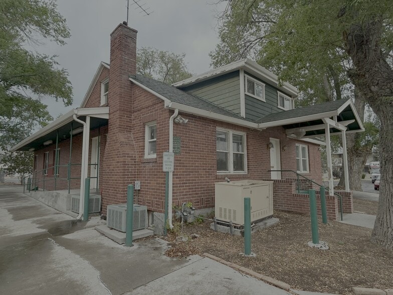 More Photos Of 404 S Pratt Ave, Carson City Office For Sale