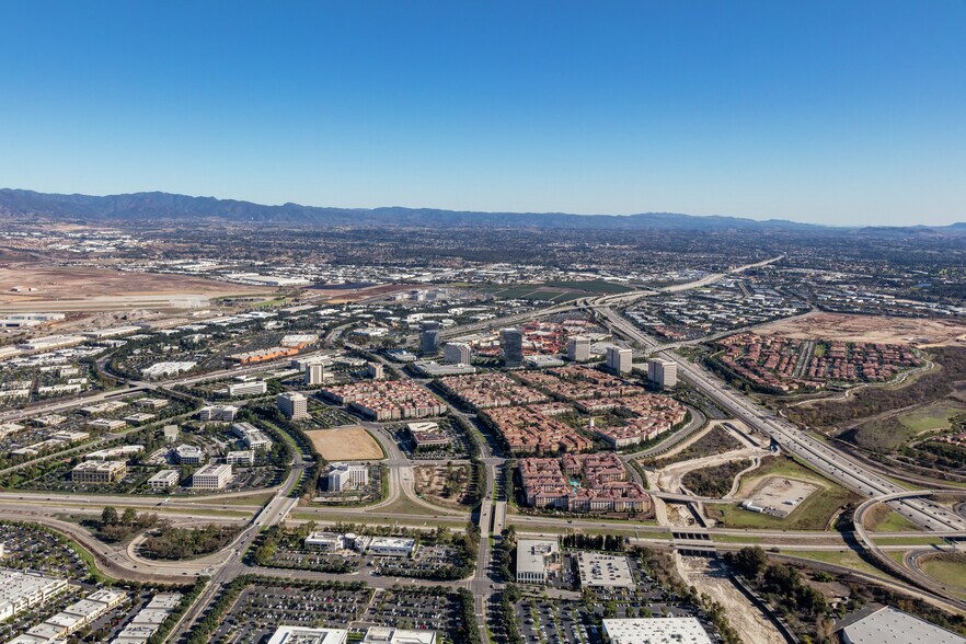 More Photos Of 7525 Irvine Center Dr, Irvine Office For Lease