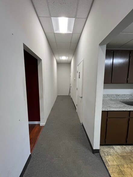 More Photos Of 11835 Canon Blvd, Newport News Office For Lease