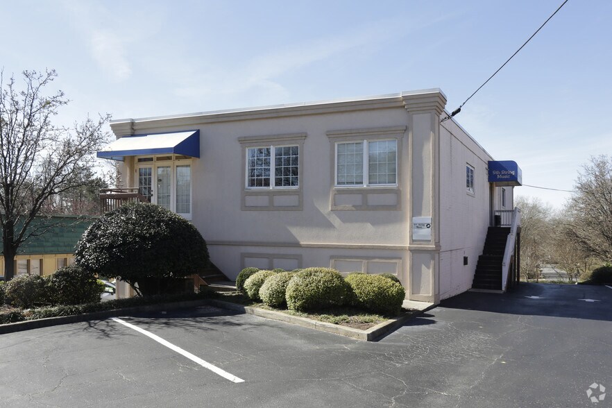 Primary Photo Of 941 N Pleasantburg Dr, Greenville Office For Lease