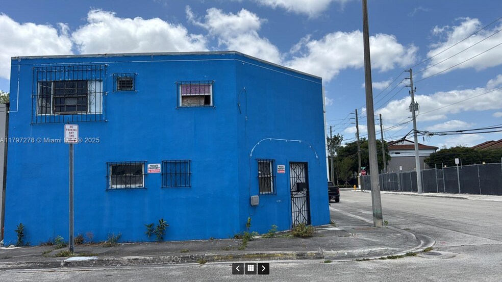 More Photos Of 748 NW 24th St, Miami Warehouse For Sale