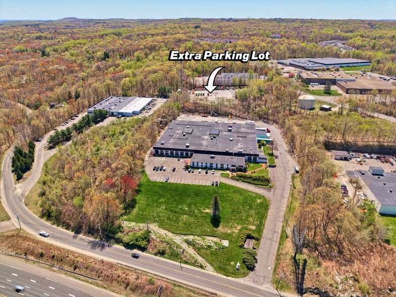 More Photos Of 562 Captain Neville Dr, Waterbury Manufacturing For Lease