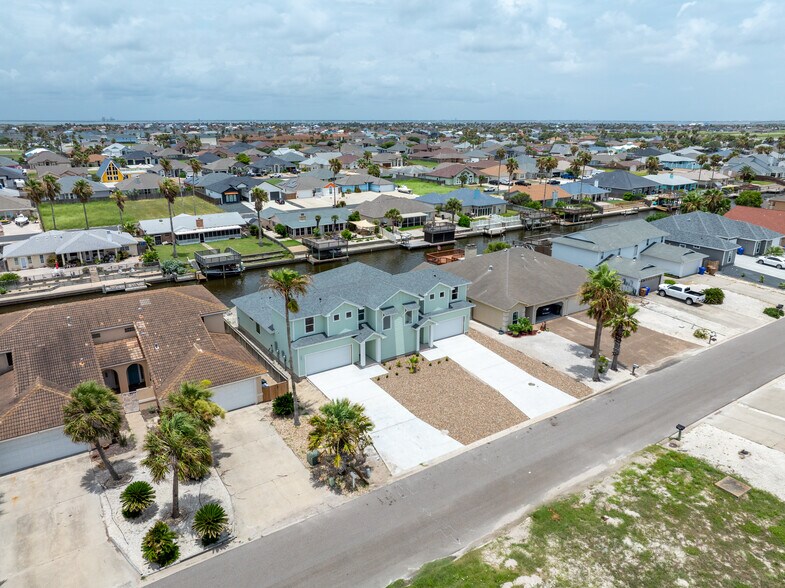 More Photos Of 15501 Cruiser Units st, Corpus Christi Multifamily For Sale