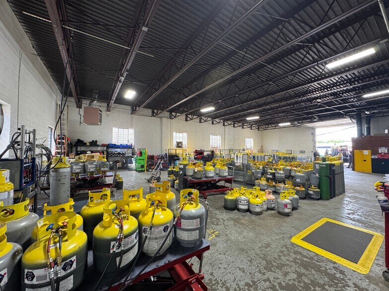 More Photos Of 194 Daniel St, Hackensack Warehouse For Sale