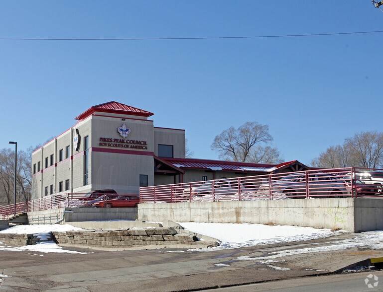 More Photos Of 985 Fillmore St W, Colorado Springs Freestanding For Lease