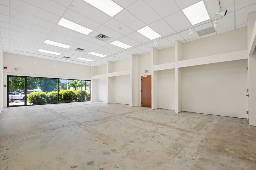 More Photos Of 280 N Bedford Rd, Mount Kisco Medical For Lease