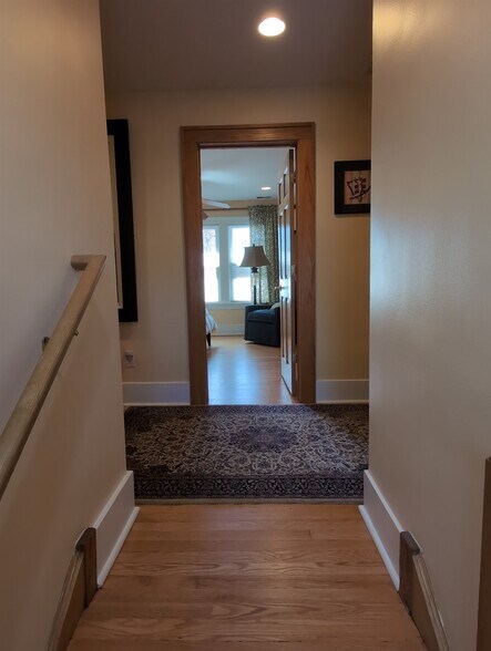 More Photos Of 417 N Hough St, Barrington Medical For Sale