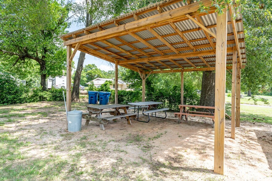 More Photos Of 122 N Green St, Hawkins Land For Sale