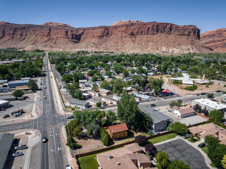 More Photos Of 411 N 500 W, Moab General Retail For Sale