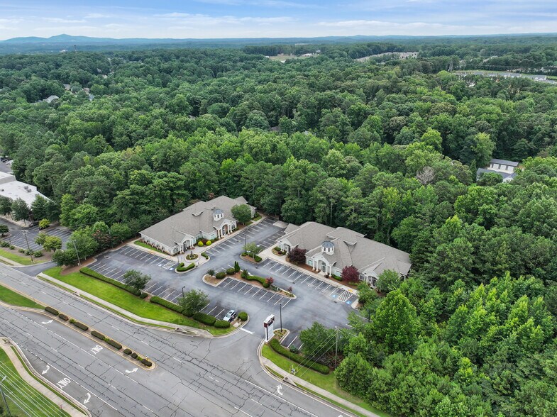 More Photos Of 1816 Eagle Dr, Woodstock Office Residential For Lease