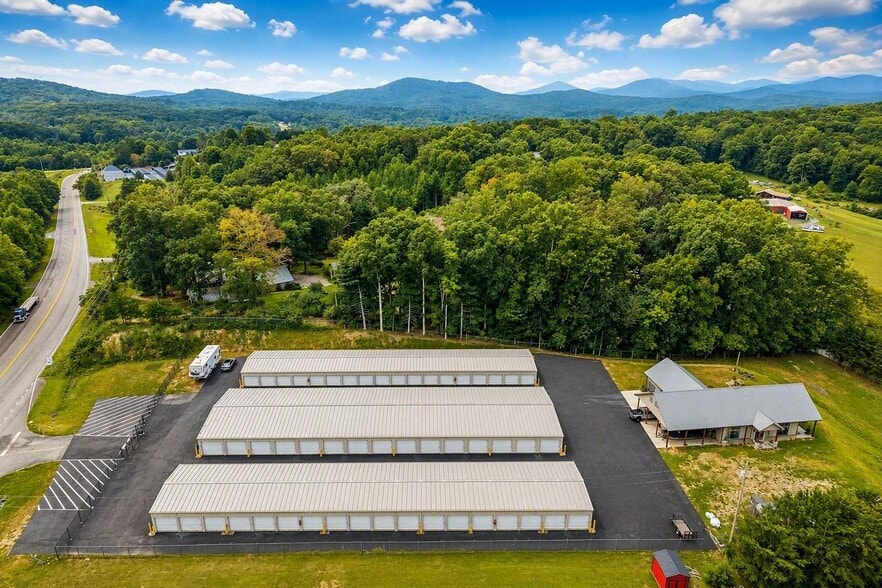 More Photos Of 5550 Blue Ridge Dr, Blue Ridge Specialty For Sale