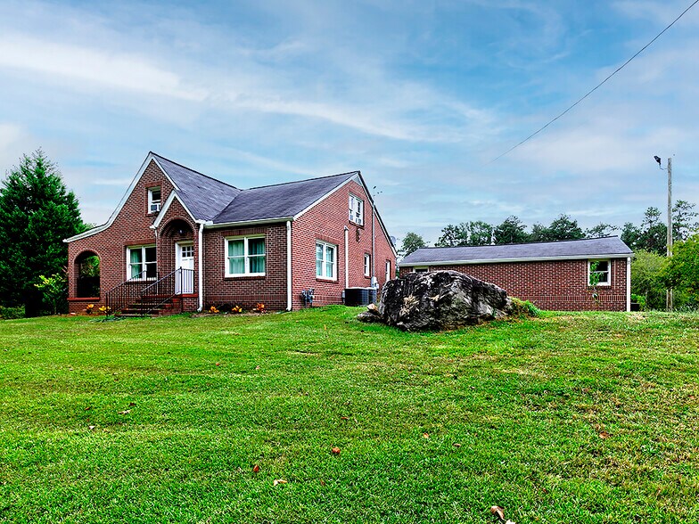 More Photos Of 10 Winndale Rd, Dallas Land For Sale