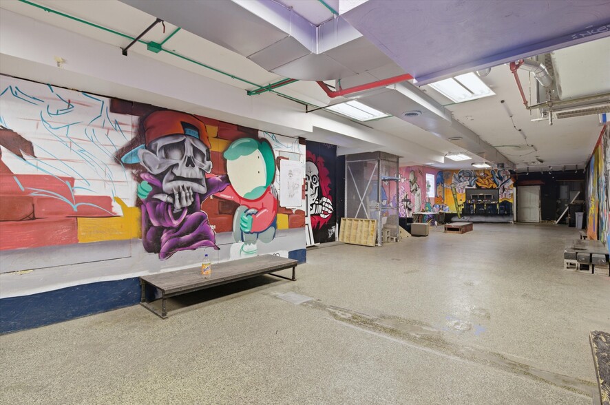 More Photos Of 2620 S Central Park Ave, Chicago General Retail For Sale