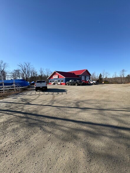 More Photos Of 25272 State Highway 27, Holcombe Office For Lease