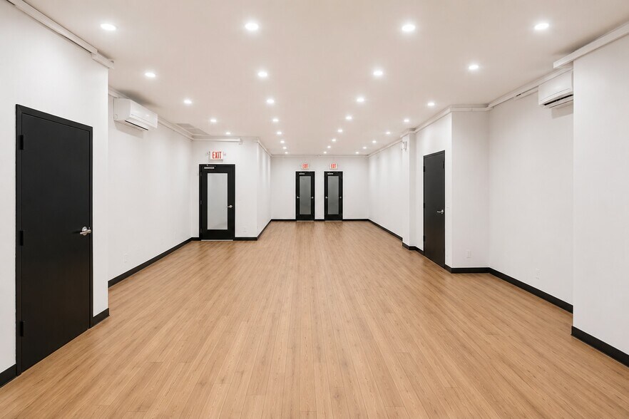 More Photos Of 19 Throop Ave, Brooklyn General Retail For Lease
