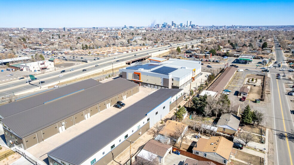 More Photos Of 560-580 Ames St, Lakewood Self Storage For Sale