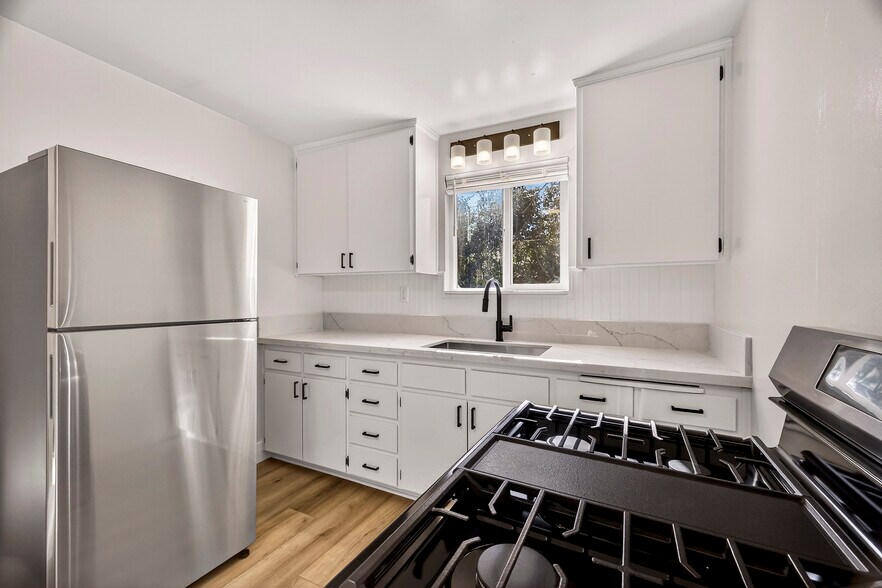 More Photos Of 1128 W 5th St, Chico Multifamily For Sale