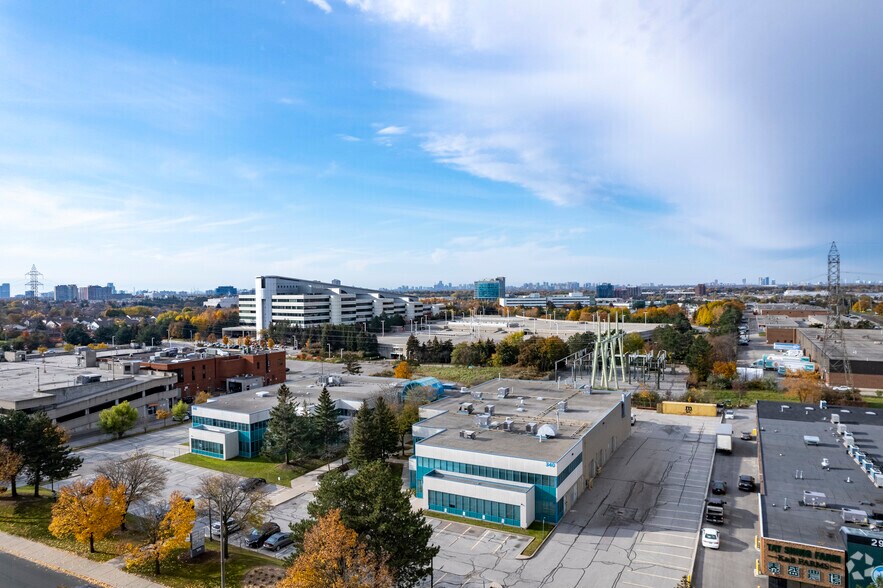 More Photos Of 340 Ferrier St, Markham Office For Lease
